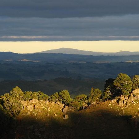 Rock Retreat B&B Farmstay Waitomo Caves Exterior foto